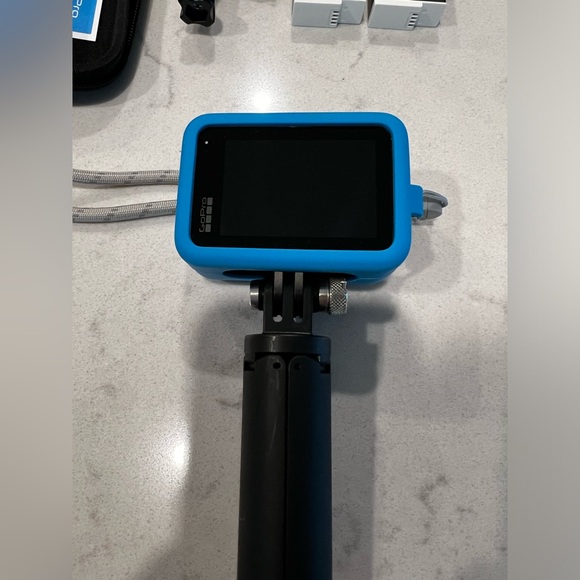 HERO 11 Black Go Pro and Accessories Bundle - Picture 4 of 6